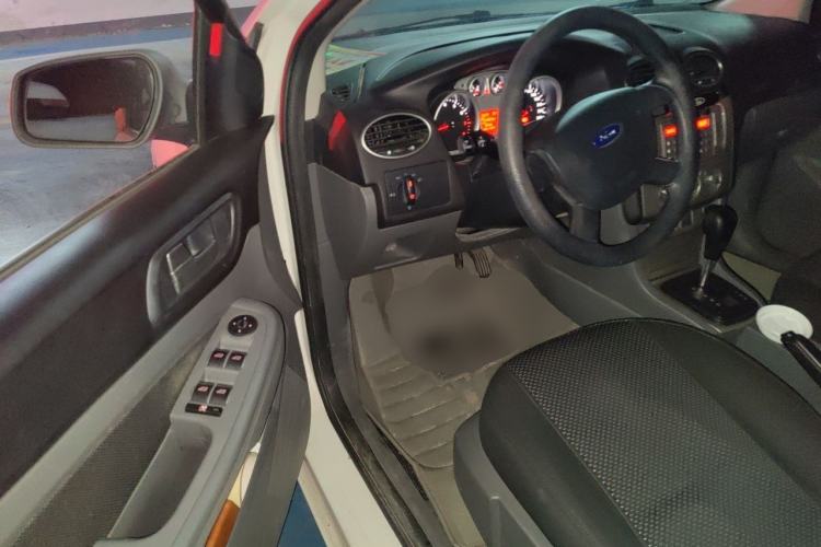 Used Ford Focus 2013 Hatchback Classic 1.8L Automatic Base Model Driver Seat