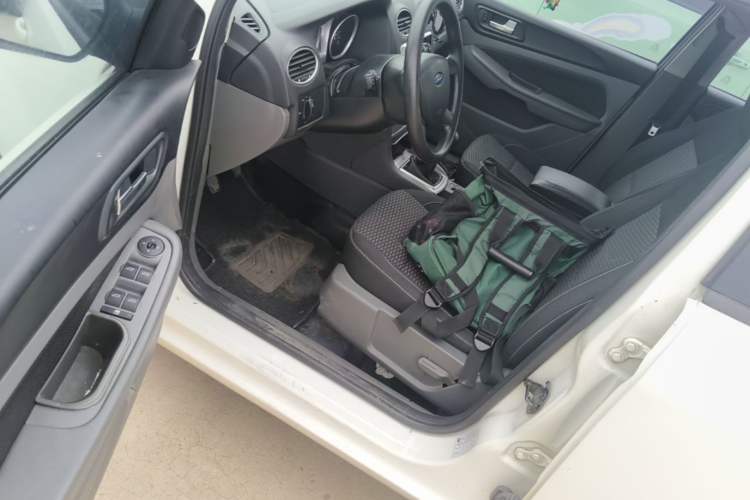 Used Ford Focus 2013 Hatchback Classic 1.8L Manual Base Model Driver Seat