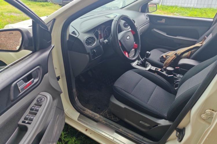 Used Ford Focus 2013 Hatchback Classic 1.8L Manual Base Model Driver Seat