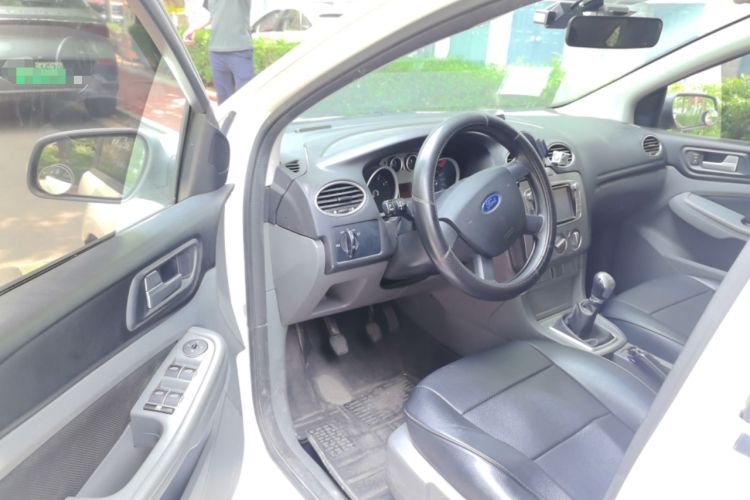 Used Ford Focus 2013 Hatchback Classic 1.8L Manual Base Model Driver Seat