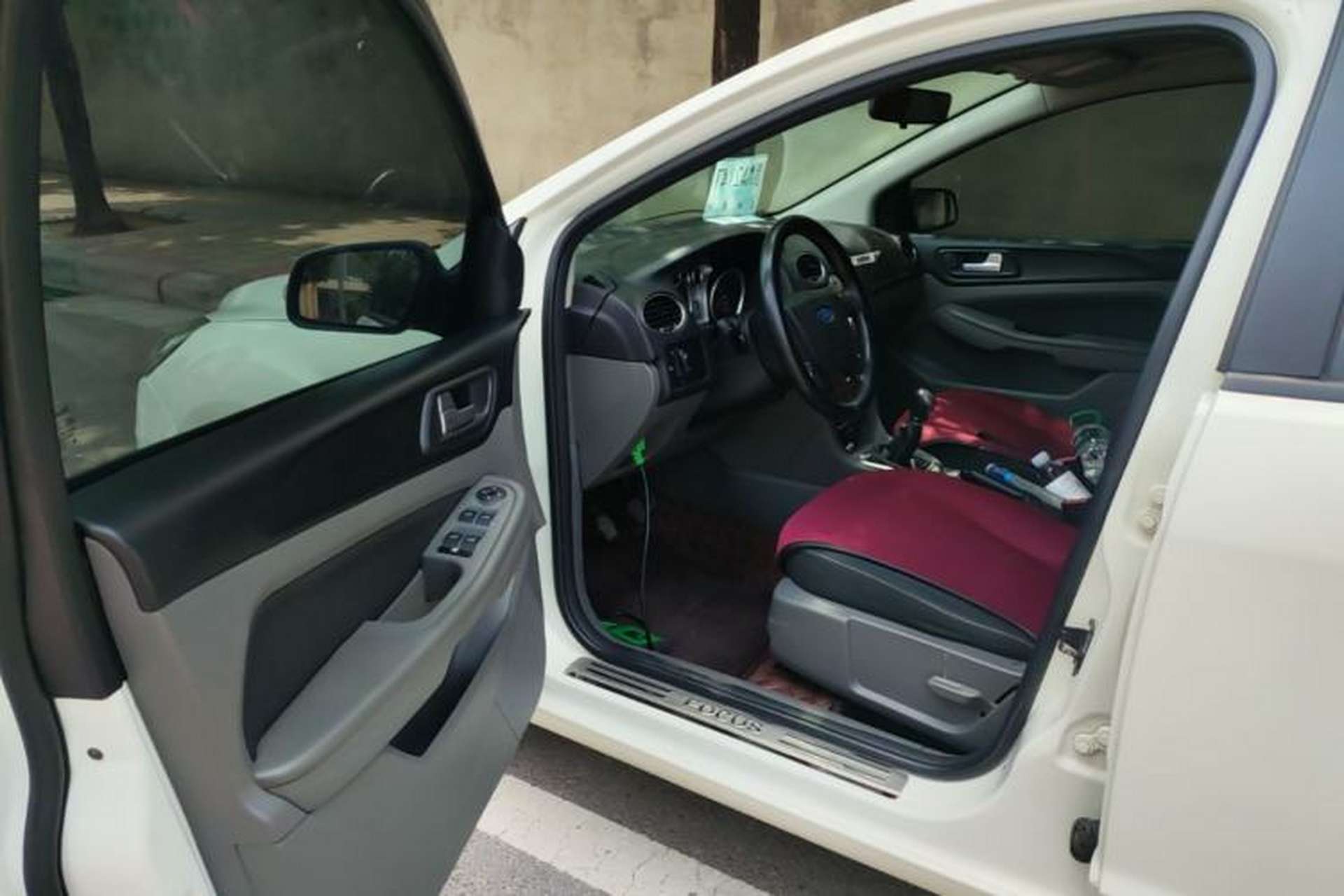 Used Ford Focus 2013 Hatchback Classic 1.8L Manual Base Model Driver Seat