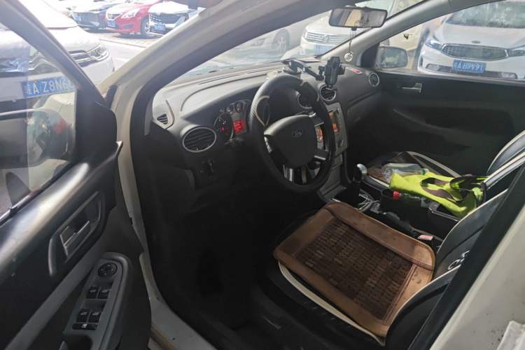 Used Ford Focus 2013 Hatchback Classic 1.8L Manual Base Model Driver Seat