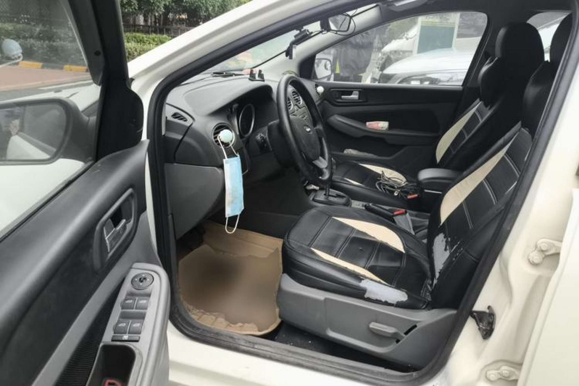 Used Ford Focus 2013 Hatchback Classic 1.8L Automatic Base Model Driver Seat