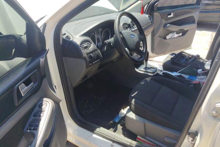 Used Ford Focus 2013 Hatchback Classic 1.8L Automatic Base Model Driver Seat