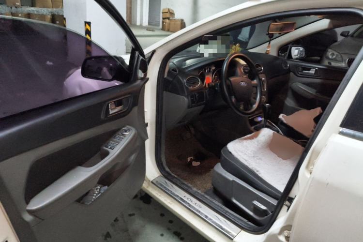 Used Ford Focus 2013 Hatchback Classic 1.8L Automatic Base Model Driver Seat
