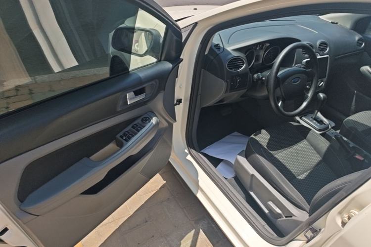 Used Ford Focus 2013 Hatchback Classic 1.8L Automatic Base Model Driver Seat