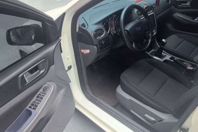 Used Ford Focus 2013 Hatchback Classic 1.8L Manual Millionth Anniversary Edition Driver Seat