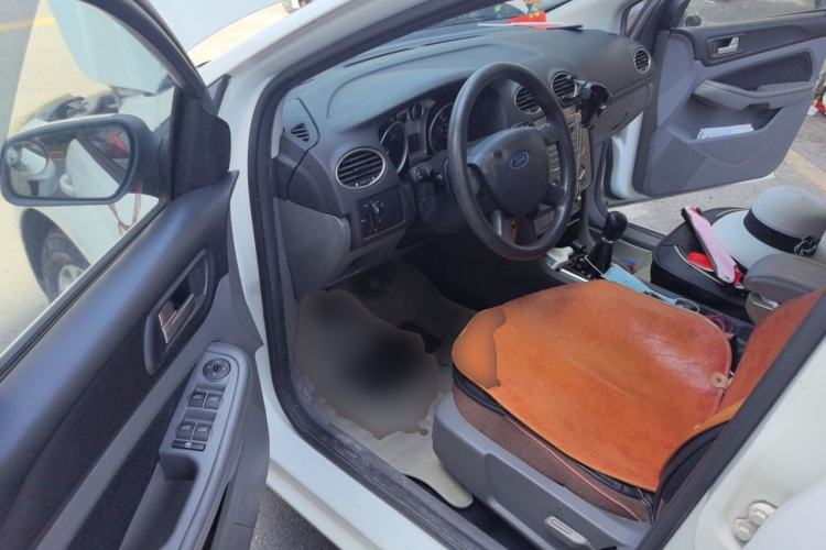 Used Ford Focus 2013 Hatchback Classic 1.8L Manual Base Model Driver Seat