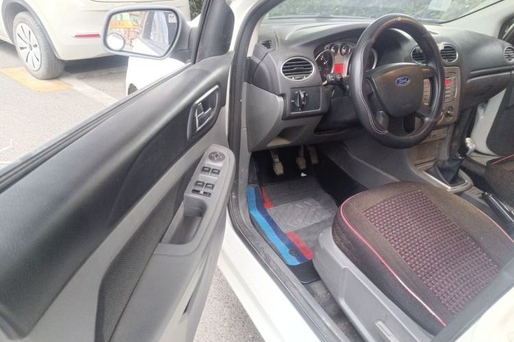 Used Ford Focus 2013 Hatchback Classic 1.8L Manual Base Model Driver Seat