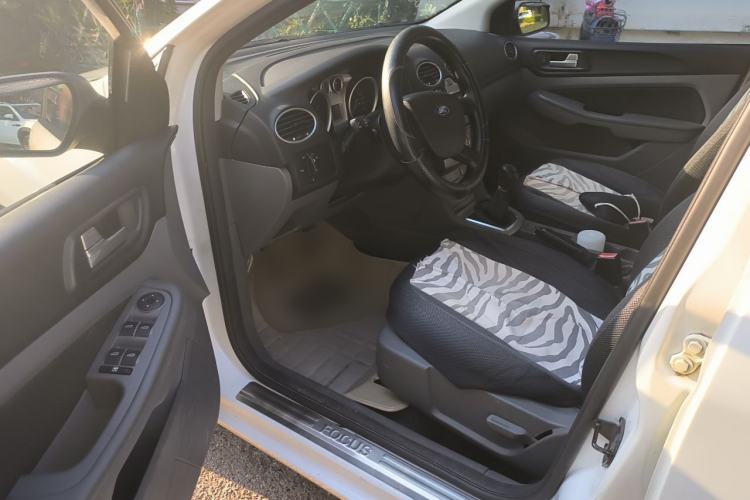 Used Ford Focus 2013 Hatchback Classic 1.8L Manual Base Model Driver Seat