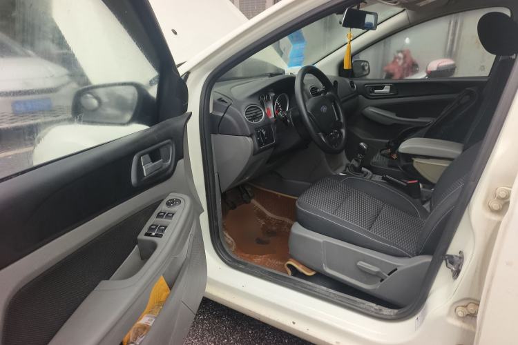 Used Ford Focus 2013 Hatchback Classic 1.8L Manual Base Model Driver Seat