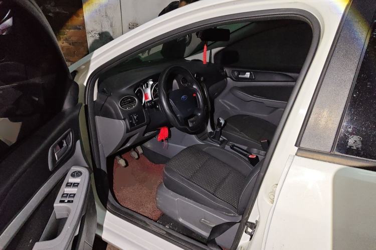 Used Ford Focus 2013 Hatchback Classic 1.8L Manual Base Model Driver Seat