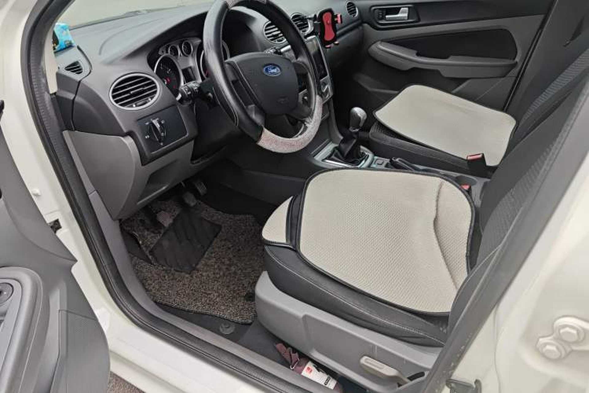 Used Ford Focus 2013 Hatchback Classic 1.8L Manual Base Model Driver Seat