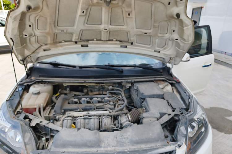 Used Ford Focus 2013 Hatchback Classic 1.8L Manual Base Model Engine Bay