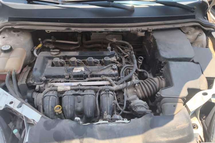 Used Ford Focus 2013 Hatchback Classic 1.8L Automatic Base Model Engine Bay