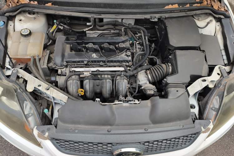 Used Ford Focus 2013 Hatchback Classic 1.8L Automatic Base Model Engine Bay