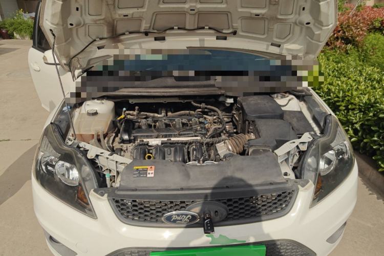 Used Ford Focus 2013 Hatchback Classic 1.8L Manual Base Model Engine Bay