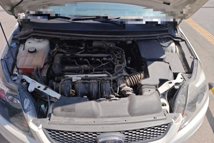 Used Ford Focus 2013 Hatchback Classic 1.8L Automatic Base Model Engine Bay