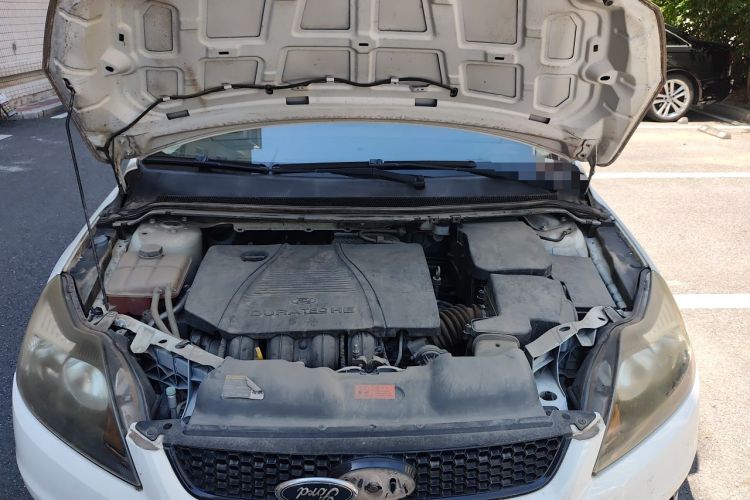 Used Ford Focus 2013 Hatchback Classic 1.8L Automatic Fashion Edition Engine Bay
