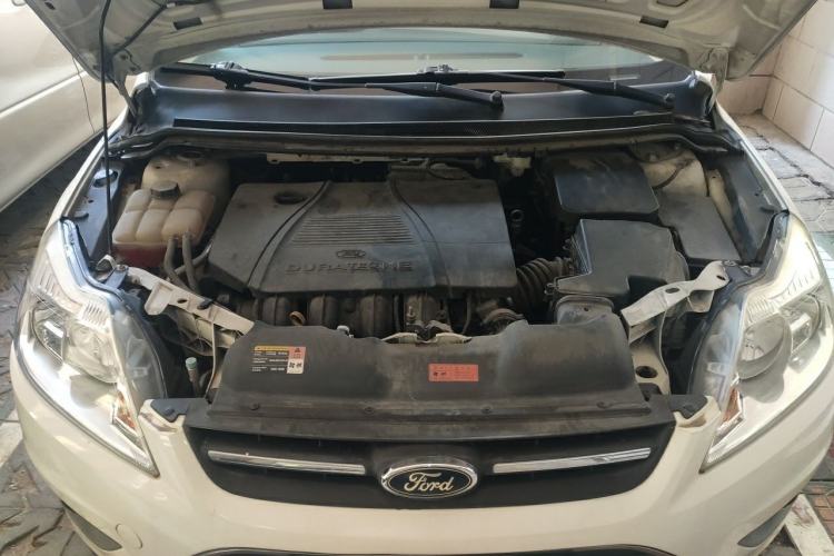 Used Ford Focus 2013 Sedan Classic 1.8L Automatic Fashion Edition Engine Bay