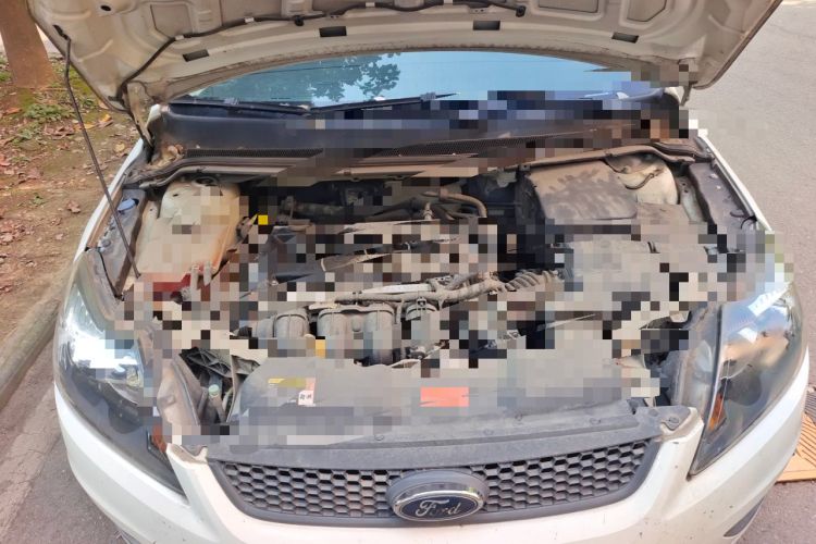 Used Ford Focus 2013 Hatchback Classic 1.8L Automatic Base Model Engine Bay