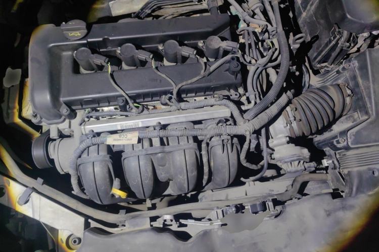 Used Ford Focus 2013 Hatchback Classic 1.8L Automatic Base Model Engine Bay