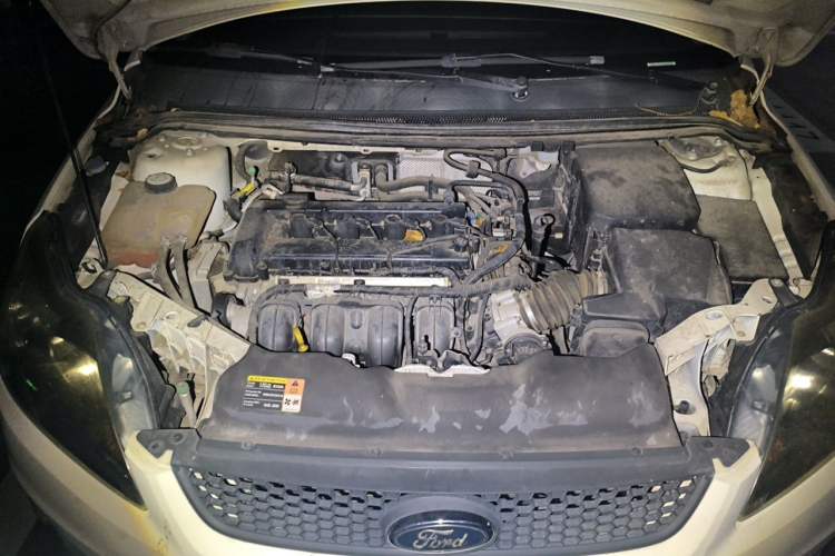 Used Ford Focus 2013 Hatchback Classic 1.8L Automatic Base Model Engine Bay