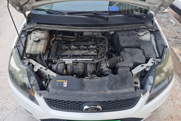 Used Ford Focus 2013 Hatchback Classic 1.8L Automatic Base Model Engine Bay