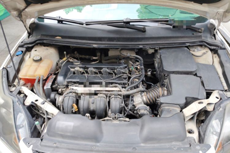 Used Ford Focus 2013 Hatchback Classic 1.8L Automatic Base Model Engine Bay