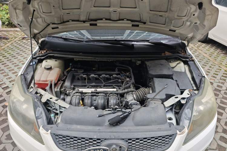 Used Ford Focus 2013 Hatchback Classic 1.8L Manual Base Model Engine Bay