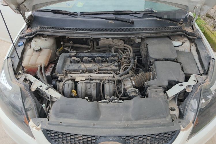 Used Ford Focus 2013 Hatchback Classic 1.8L Automatic Base Model Engine Bay