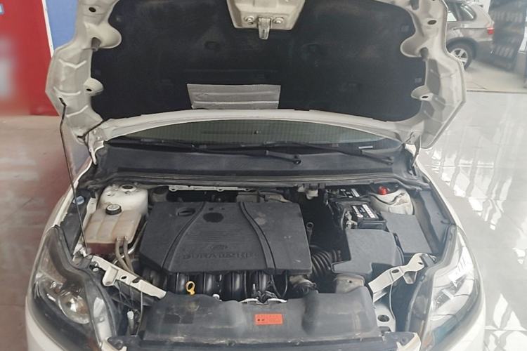 Used Ford Focus 2013 Hatchback Classic 1.8L Automatic Fashion Edition Engine Bay