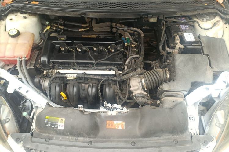 Used Ford Focus 2013 Hatchback Classic 1.8L Manual Base Model Engine Bay