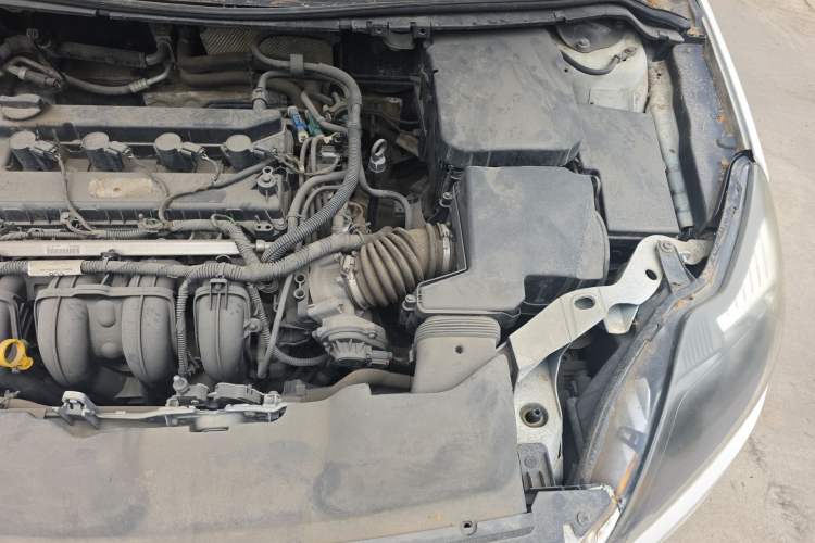Used Ford Focus 2013 Hatchback Classic 1.8L Automatic Millionth Anniversary Edition Engine Bay Left
