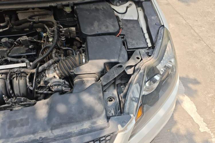 Used Ford Focus 2013 Hatchback Classic 1.8L Automatic Millionth Anniversary Edition Engine Bay Left