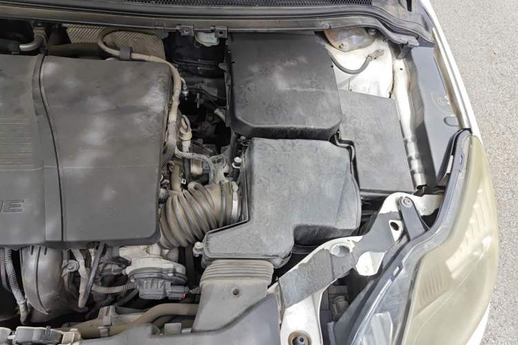 Used Ford Focus 2013 Hatchback Classic 1.8L Automatic Base Model Engine Bay Left