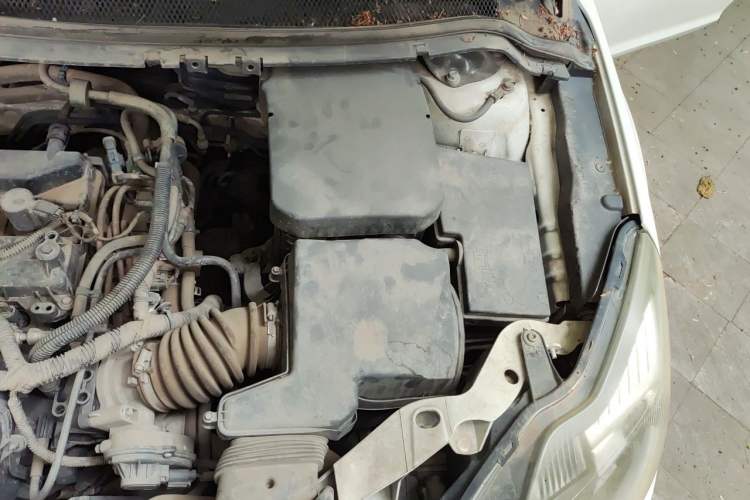 Used Ford Focus 2013 Hatchback Classic 1.8L Manual Base Model Engine Bay Left