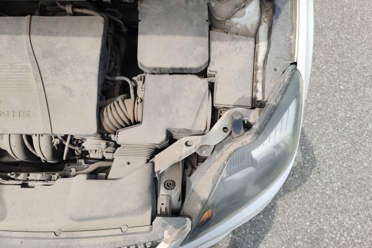 Used Ford Focus 2013 Hatchback Classic 1.8L Manual Fashion Edition Engine Bay Left