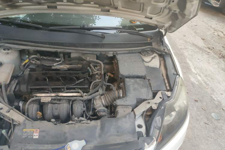 Used Ford Focus 2013 Hatchback Classic 1.8L Automatic Base Model Engine Bay Left
