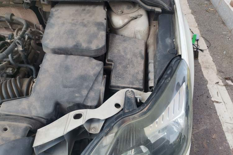 Used Ford Focus 2013 Hatchback Classic 1.8L Automatic Base Model Engine Bay Left