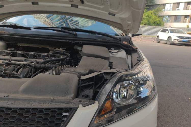 Used Ford Focus 2013 Hatchback Classic 1.8L Automatic Millionth Anniversary Edition Engine Bay Left