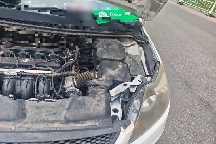 Used Ford Focus 2013 Hatchback Classic 1.8L Manual Base Model Engine Bay Left