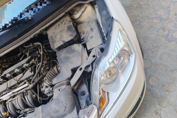 Used Ford Focus 2013 Sedan Classic 1.8L Manual Millionth Anniversary Edition Engine Bay Left