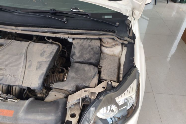 Used Ford Focus 2013 Hatchback Classic 1.8L Manual Millionth Anniversary Edition Engine Bay Left