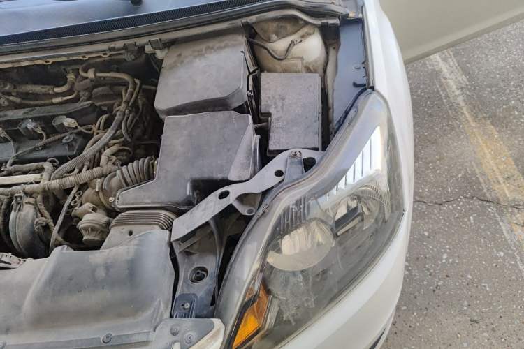 Used Ford Focus 2013 Hatchback Classic 1.8L Manual Base Model Engine Bay Left