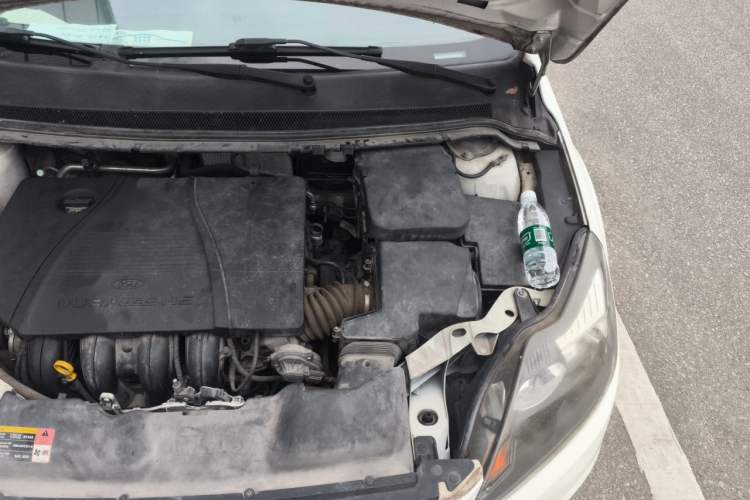 Used Ford Focus 2013 Hatchback Classic 1.8L Automatic Fashion Edition Engine Bay Left
