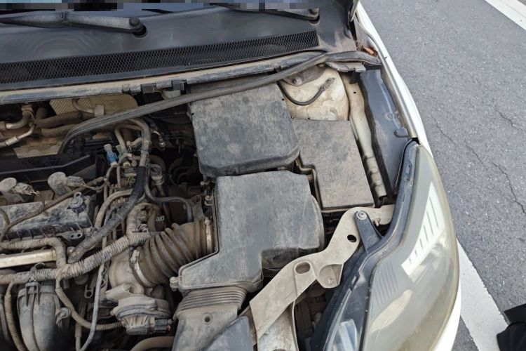Used Ford Focus 2013 Hatchback Classic 1.8L Automatic Base Model Engine Bay Left