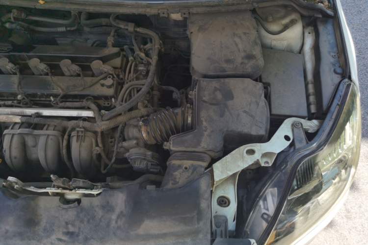 Used Ford Focus 2013 Hatchback Classic 1.8L Manual Base Model Engine Bay Left