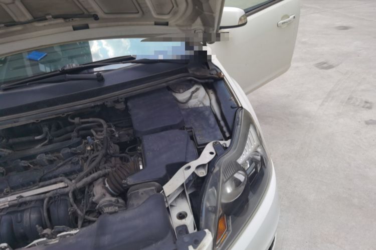Used Ford Focus 2013 Hatchback Classic 1.8L Manual Base Model Engine Bay Left