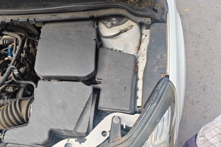 Used Ford Focus 2013 Hatchback Classic 1.8L Automatic Base Model Engine Bay Left
